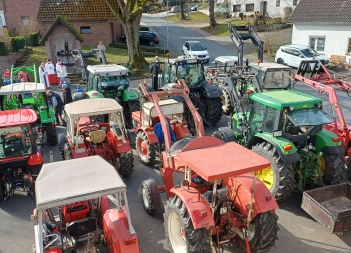 Fürstenauer Traktorensegnung mit großem Zuspruch